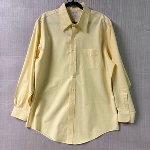 Brooks Brothers Yellow Original Men ButtonUp Shirt sz 17-34 Slim Fit Cotton Slim